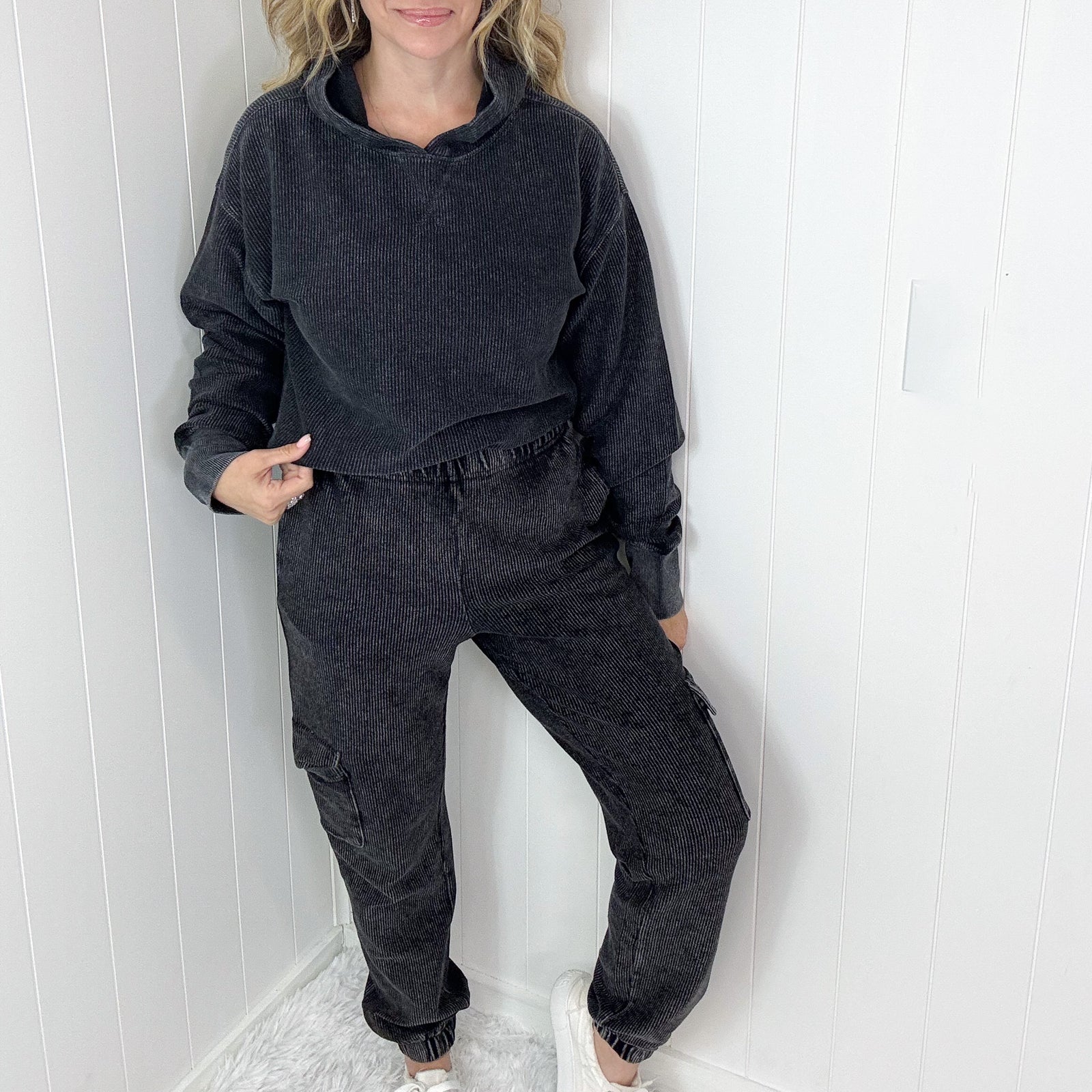 Luxe Snow Washed Corded Cargo Jogger Pants in 2 Colors - Boujee Boutique