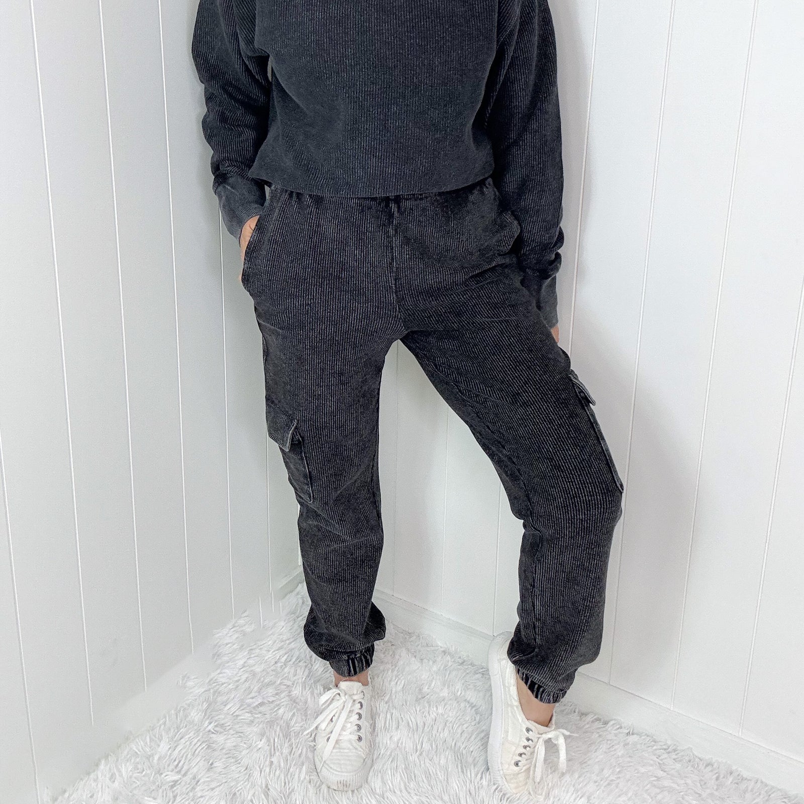 Luxe Snow Washed Corded Cargo Jogger Pants in 2 Colors - Boujee Boutique