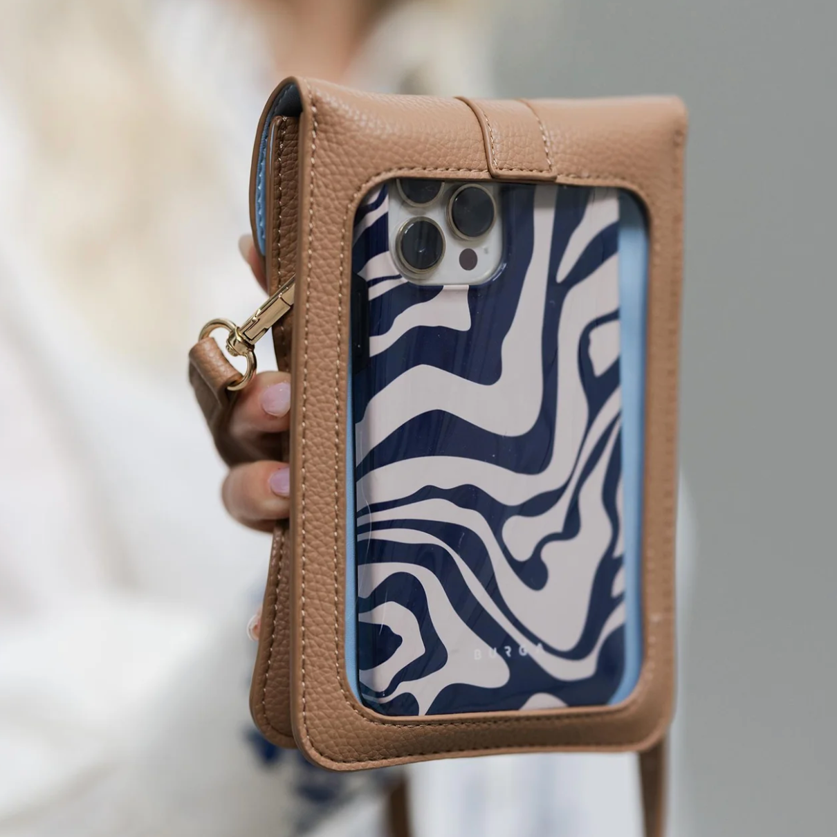 Kayenta Phone Crossbody Handbag in 4 Colors - Boujee Boutique