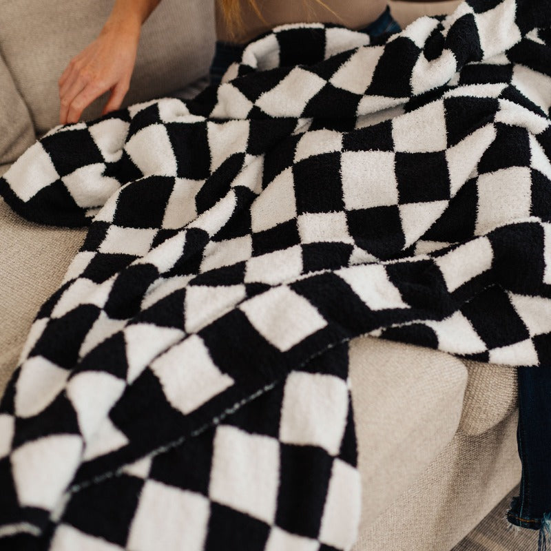 Penny Blanket Single Cuddle Size in Black Check - Boujee Boutique 
