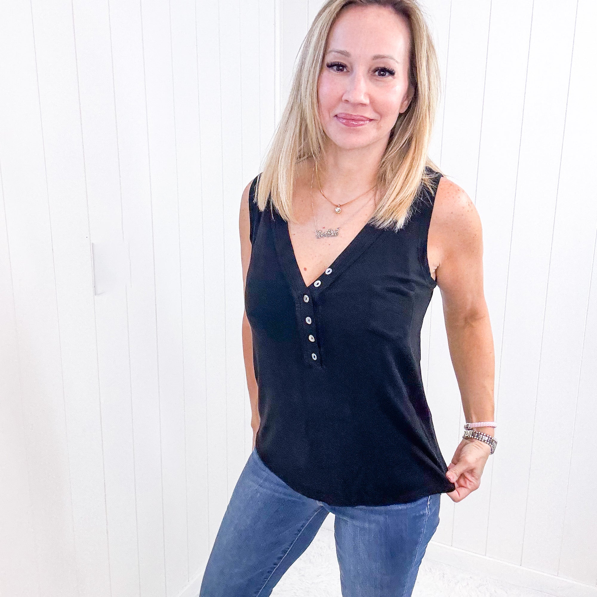 Pol Black Soft Loose Knit Ribbed Tank Top - Boujee Boutique 