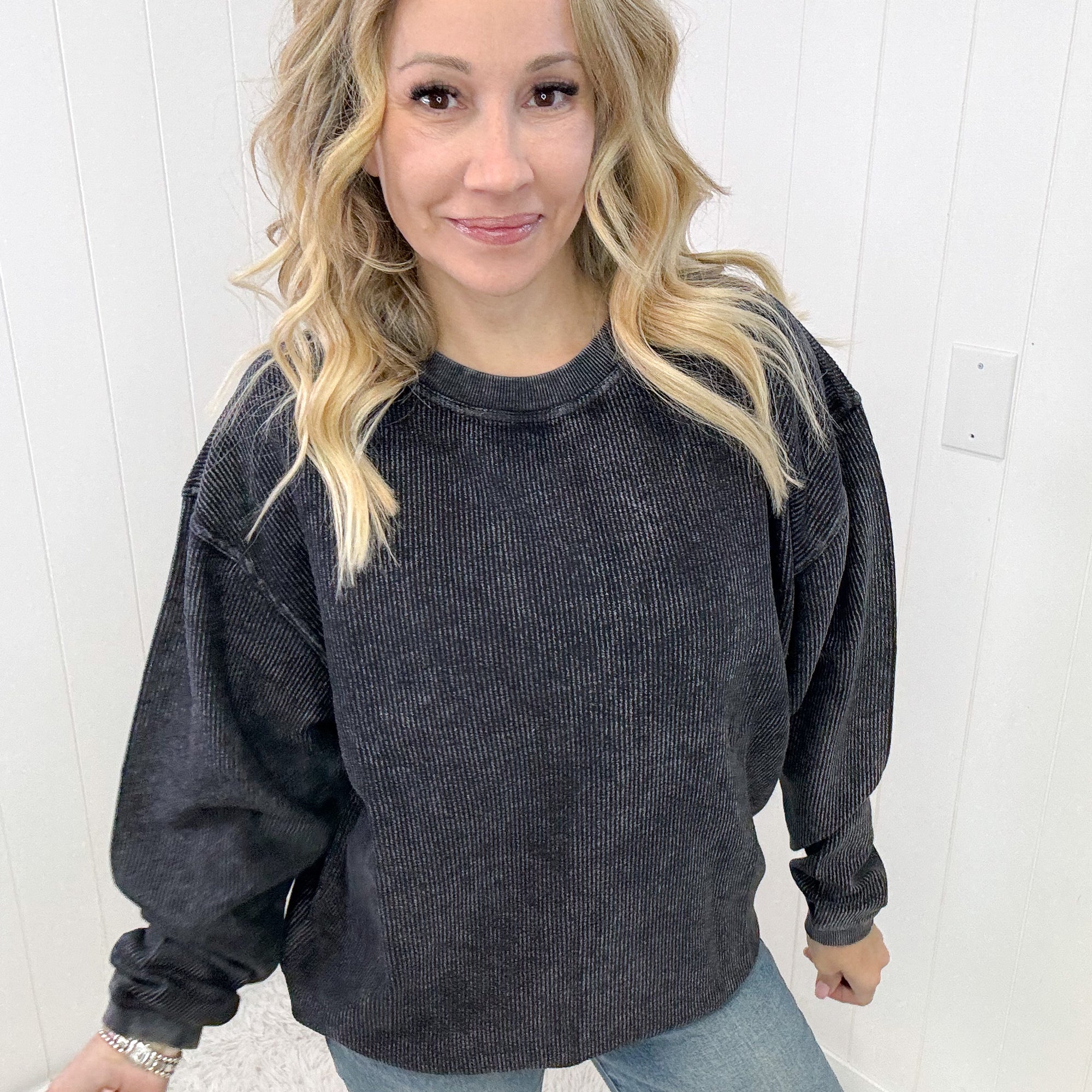 Luxe Corded Crewneck Pullover Sweater in Black
