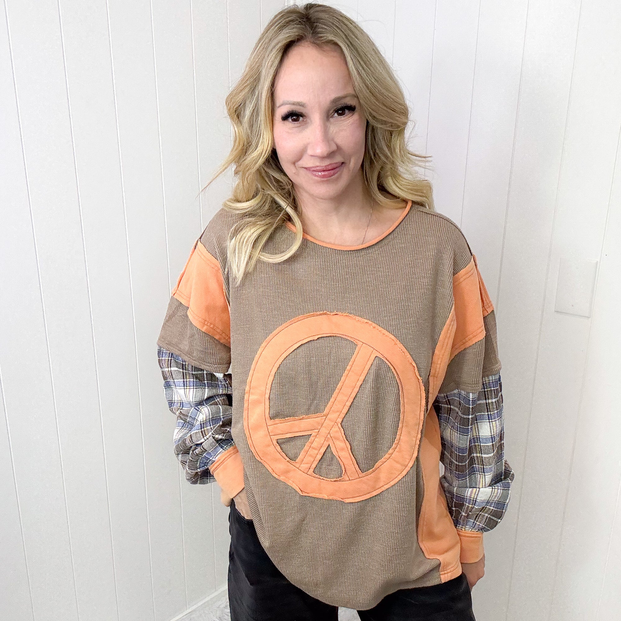 Humbling Peace Patch Mixed Mineral Wash Long Sleeve Top In Mushroom