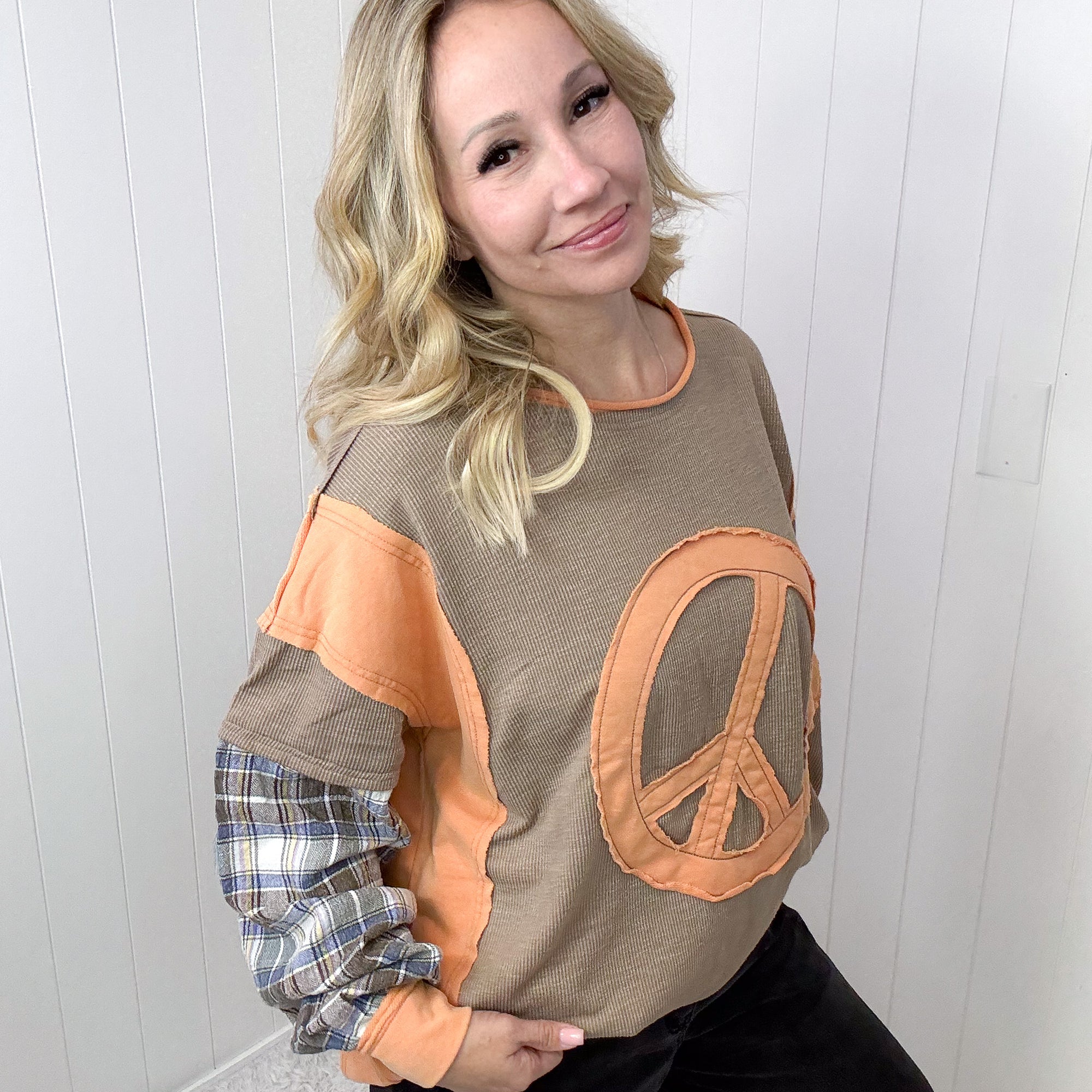 Humbling Peace Patch Mixed Mineral Wash Long Sleeve Top In Mushroom
