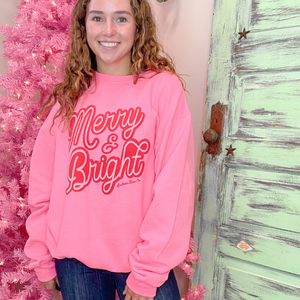 https://www.boujeeboutiques.com/products/merry-bright-hot-pink-sweatshirt