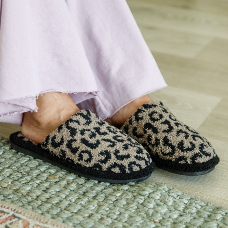 Fuzziest Feet Animal Print Slippers In Mocha - Boujee Boutique 